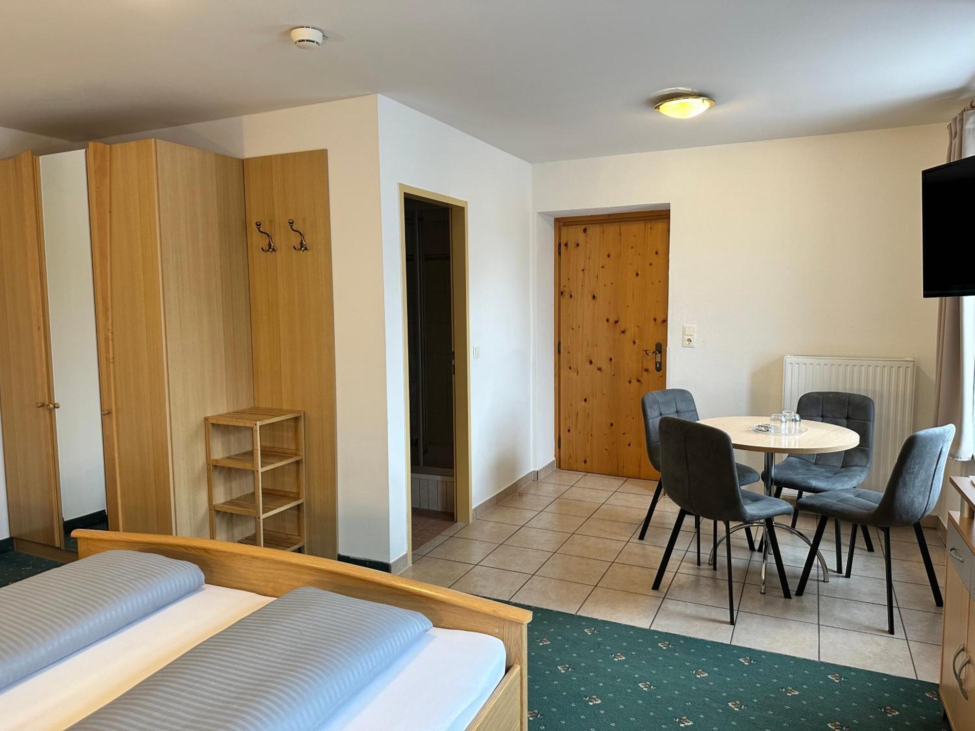 Goldener Adler Bed and Breakfast Scharnitz Εξωτερικό φωτογραφία