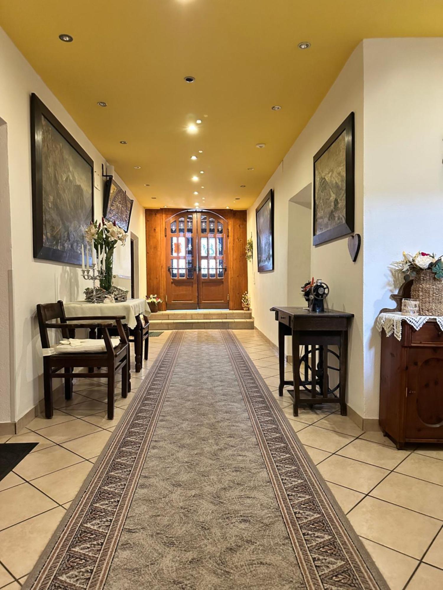 Goldener Adler Bed and Breakfast Scharnitz Εξωτερικό φωτογραφία